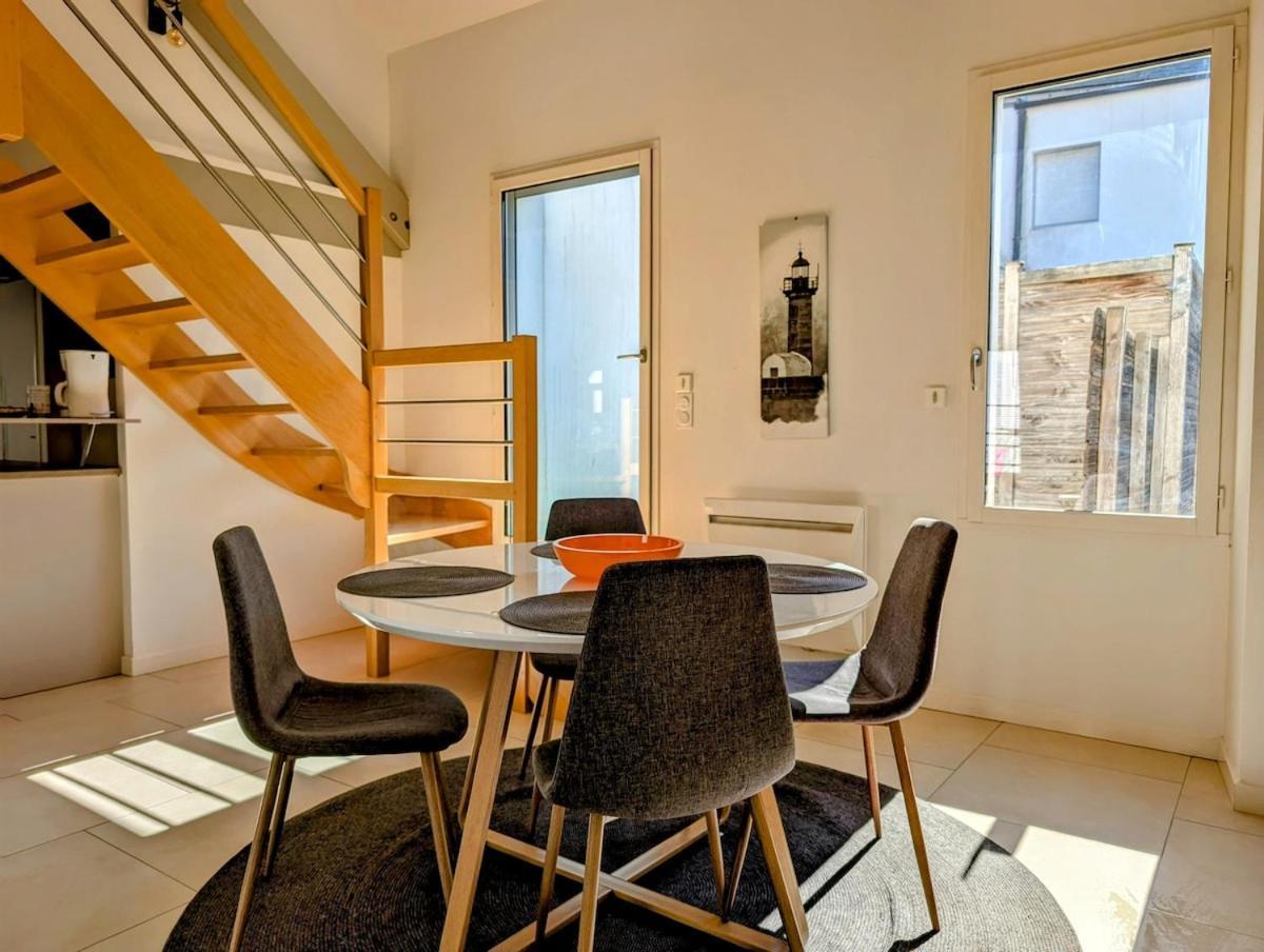 פורניק Elegante Maison De Ville מראה חיצוני תמונה